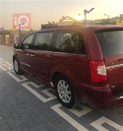 Chrysler Town and Country